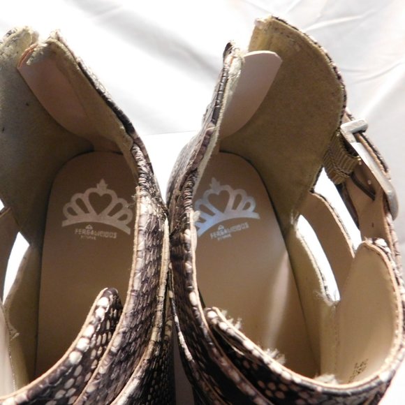 Fergalicious Kelsey Ankle Boot Snake Design - Picture 5 of 6